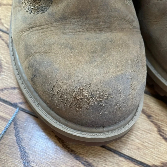 Timberland Ankle Sherpa Hiking Boots, size 2 - Picture 11 of 12